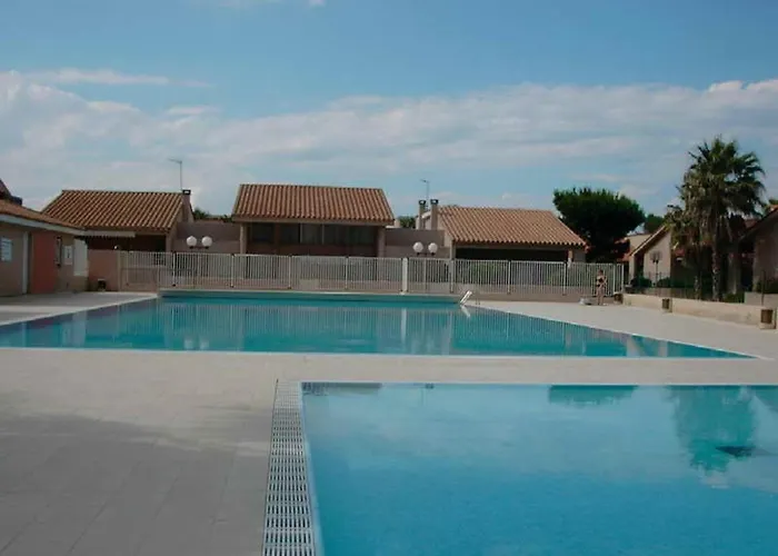 Pavillon Climatise 4 Pieces Avec Piscine & Tennis, Proche Et Port A Saint-cyprien - Fr-1-776-10 Saint-Cyprien (Pyrenees-Orientales)