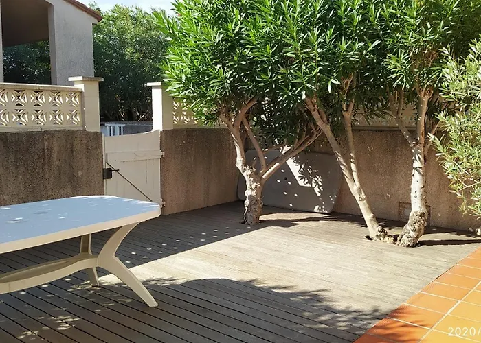 Villa Pavillon Climatise 4 Pieces Avec Piscine & Tennis, Proche Et Port A Saint-cyprien - Fr-1-776-10 *